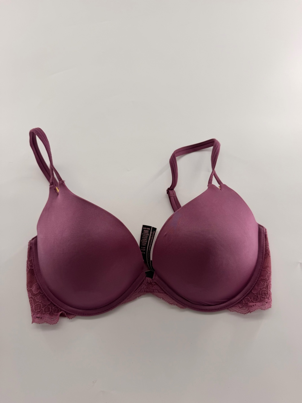 Victoria’s Secret Very Sexy Push Up Purple Bra Lace 34D Women’s